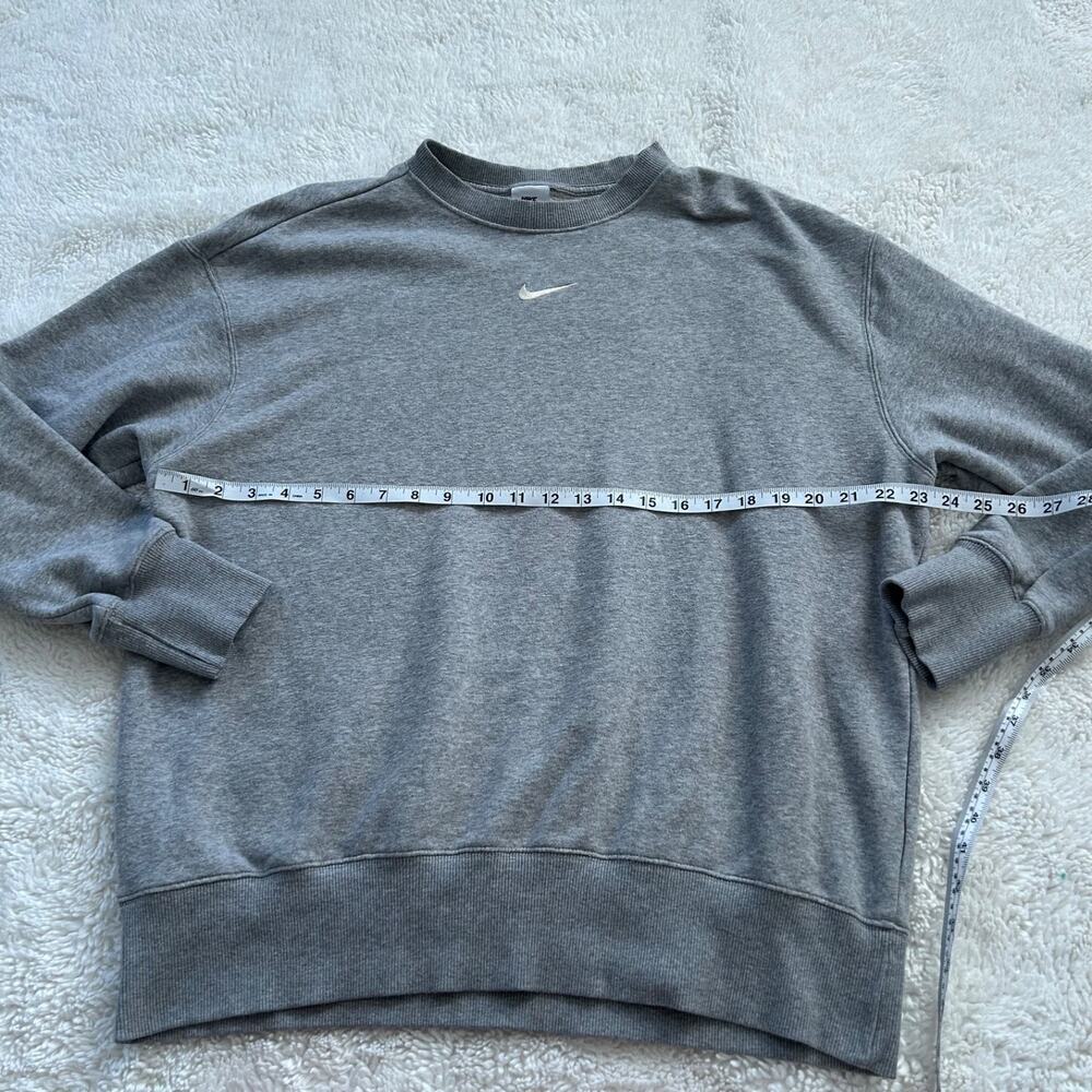 Nike Womens Grey Crewneck Oversized Sz M Casual Loungewear Preppy Athleisure - Picture 3 of 6